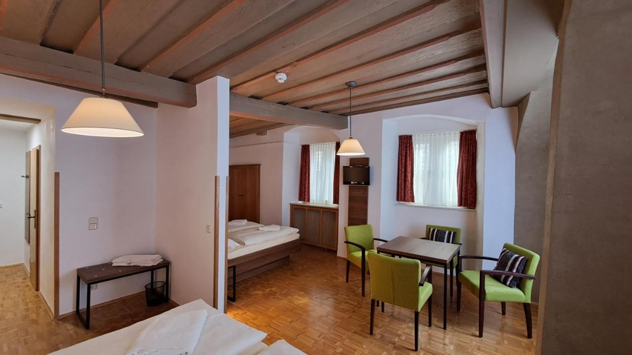 Hotel-Gasthof Goldener Greifen Rothenburg ob der Tauber Exterior photo